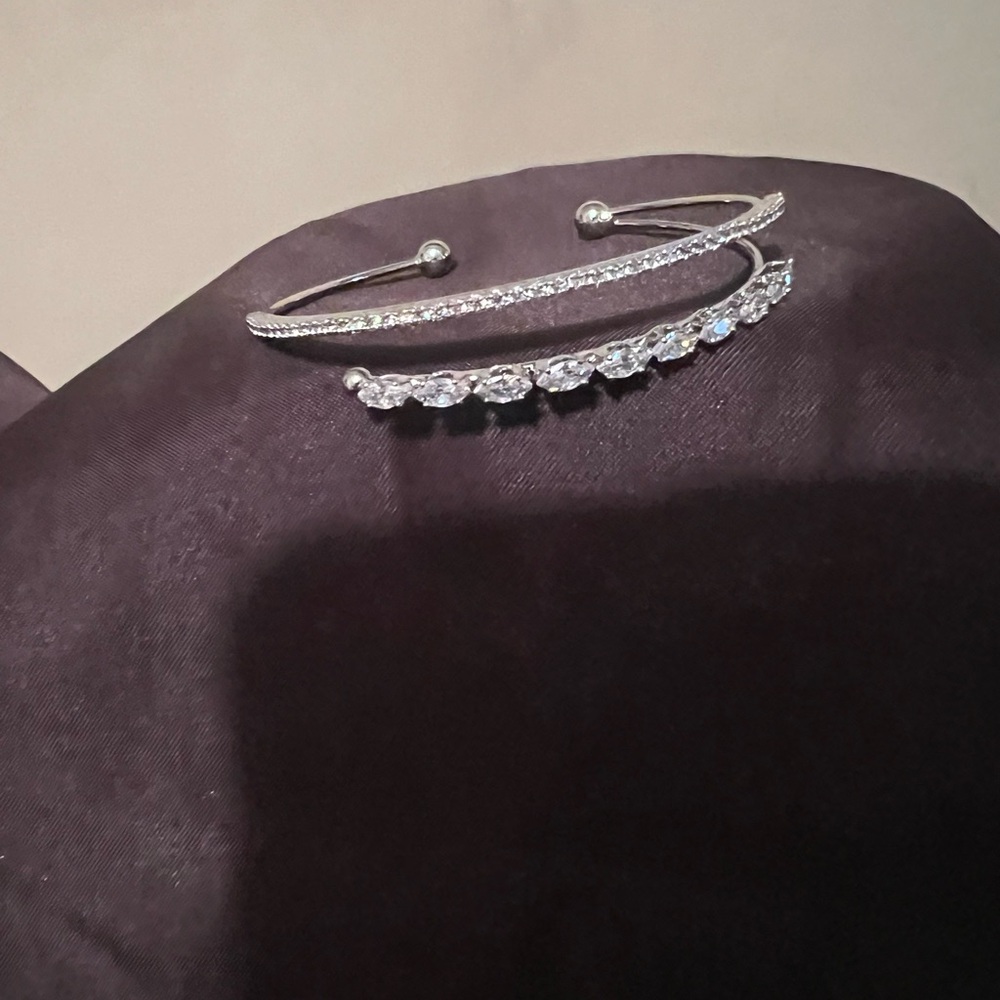 Silver Crystal Open Cuff Bracelet - Women Jewelry. - Picture 4 of 4